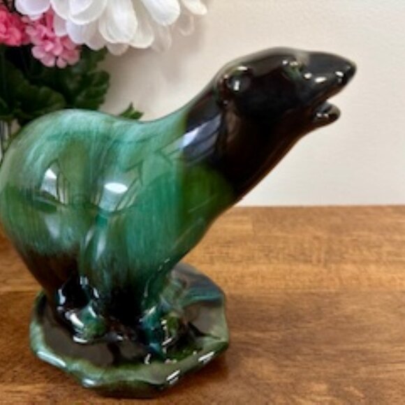 Blue Mountain Pottery Polar Bear Figurine BMP Canadian Vintage Wildlife Decor - Picture 5 of 5